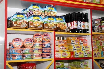 Spanyol finomságok az új piacon kép